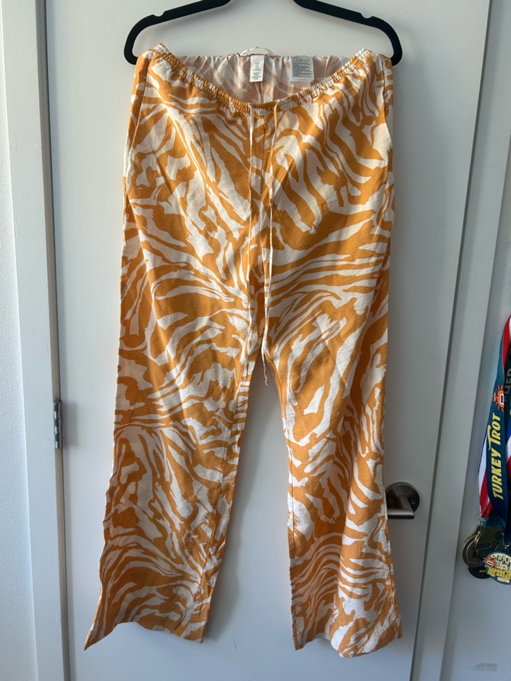 H&M White and Mustard Zebra Print Wide-Leg Trousers
